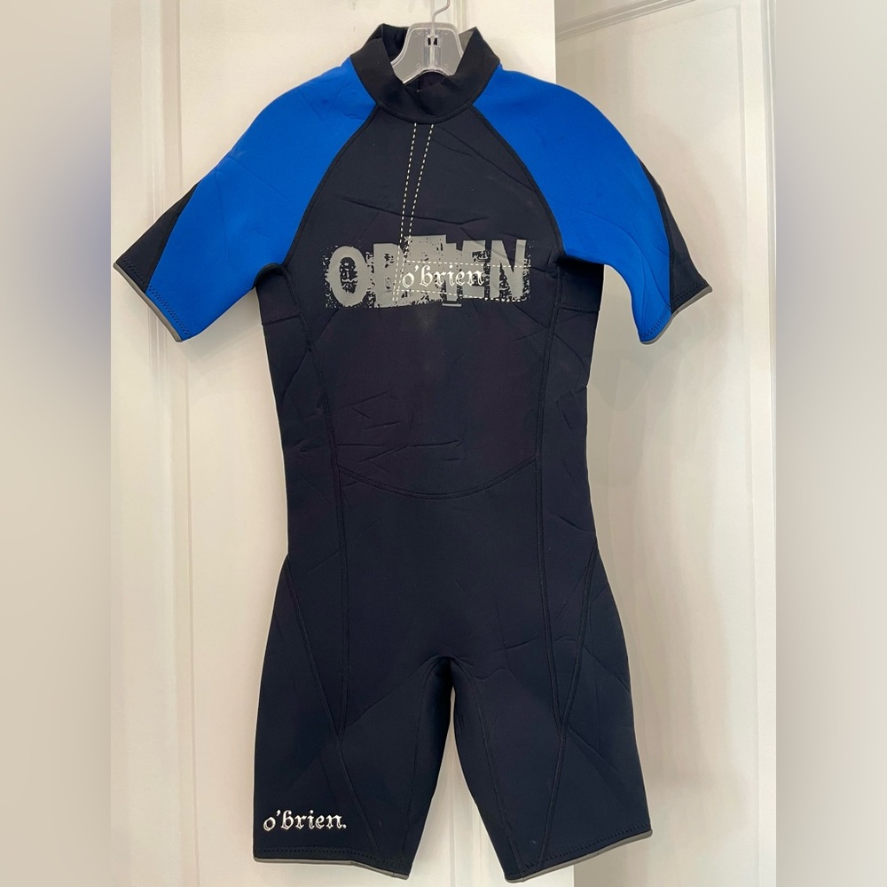 O’Brien Blue & Black Shorty Wetsuit